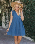 Lace Dresses With Pocket Summer Sleeveless Jacquard Cutout V-Neck Beach Dress